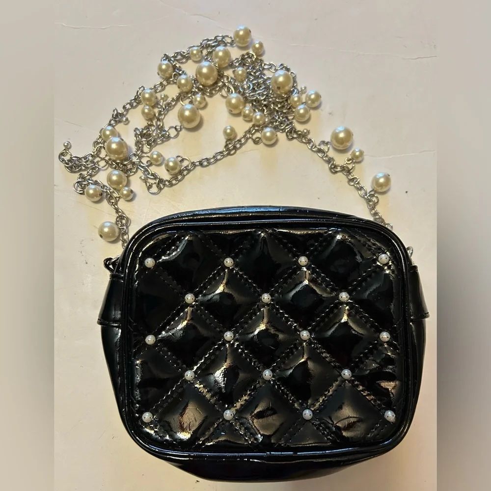 White House Black Market Black shoulder/ cross body purse with pearls